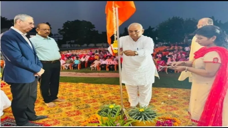 भारत सम्पूर्ण दुनिया का मार्गदर्शन करने की ओर अग्रसर : स्वामी विज्ञानानंद