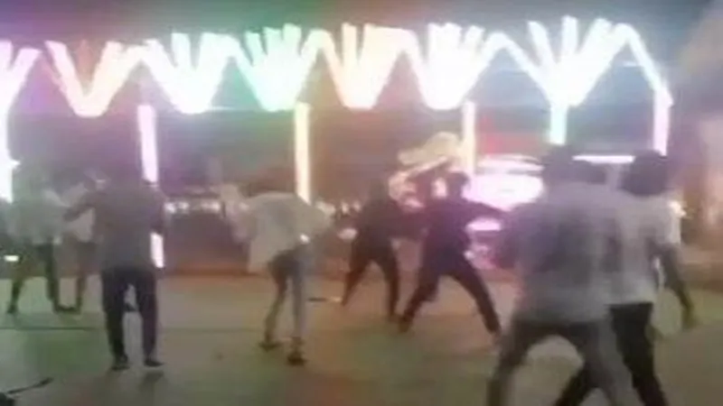 प्रतापगढ़ : रामलीला मैदान के प्रदर्शनी मेले में दो गुटों में मारपीट, मची भगदड़