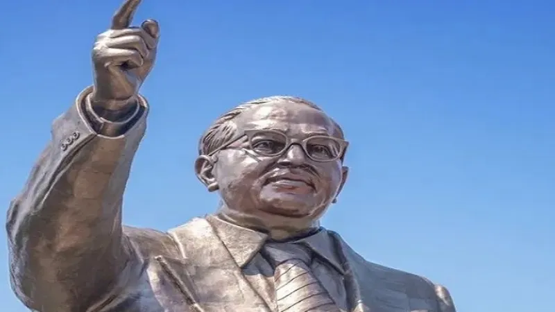 गोंडा : आम्बेडकर प्रतिमा पर फेंका कीचड़, गांव में तनाव - पुलिस तैनात 