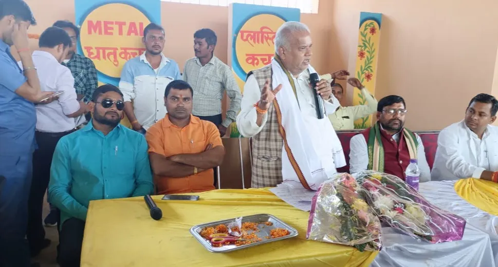JDU ने किया रविशंकर प्रसाद के बयान पर पलटवार, कहा- BJP ने बिहार के वरिष्ठ नेताओं को कर दिया किनारे
