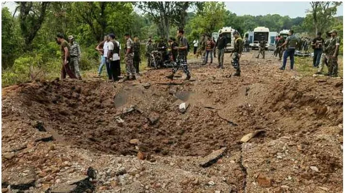 छत्तीसगढ़ में चार-चार किलोग्राम के दो बारूदी सुरंग बरामद 