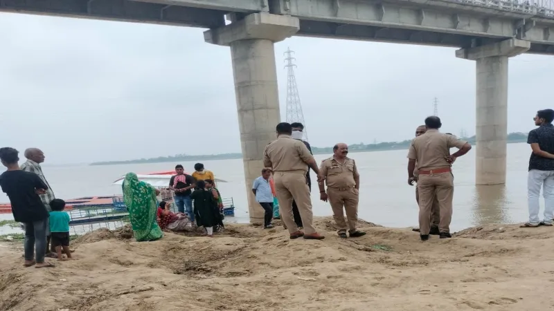 वाराणसी : चार दिन पहले घर से लापता व्यक्ति का गंगा में मिला शव, जांच में जुटी पुलिस 