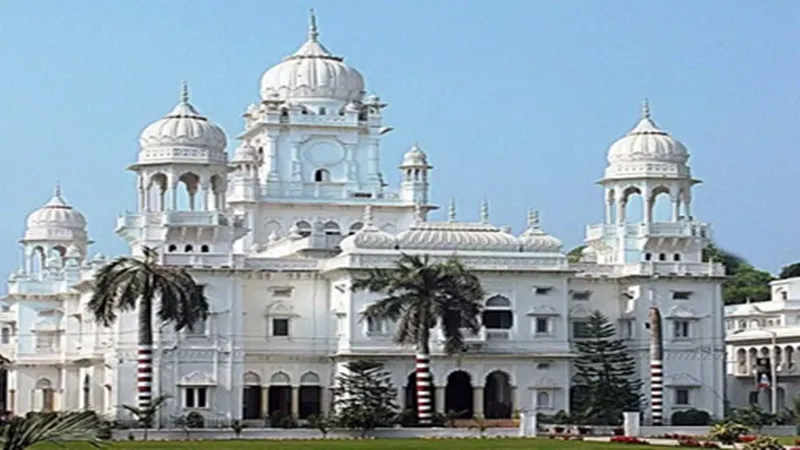 लखनऊ : केजीएमयू के चिकित्सक पर लाखों का जुर्माना, गलत इलाज पर उपभोक्ता आयोग ने सुनाया फैसला