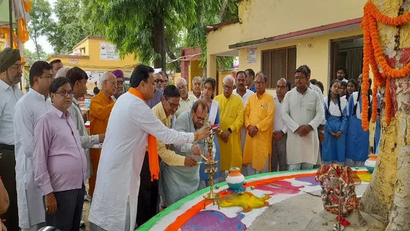 सुलतानपुर : मेरी माटी मेरा देश अभियान के तहत बही देशभक्ति की बयार