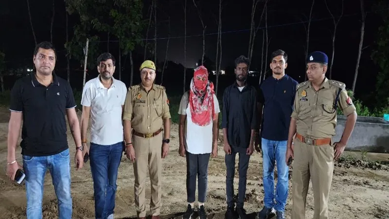 कानपुर : फैजाबाद से बस्ती की ओर जा रहे प्रेमी युगल को पुलिस ने पकड़ा