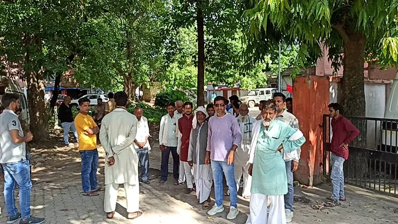 बहराइच : जेल परिसर में गिरा विचाराधीन बंदी, मौत