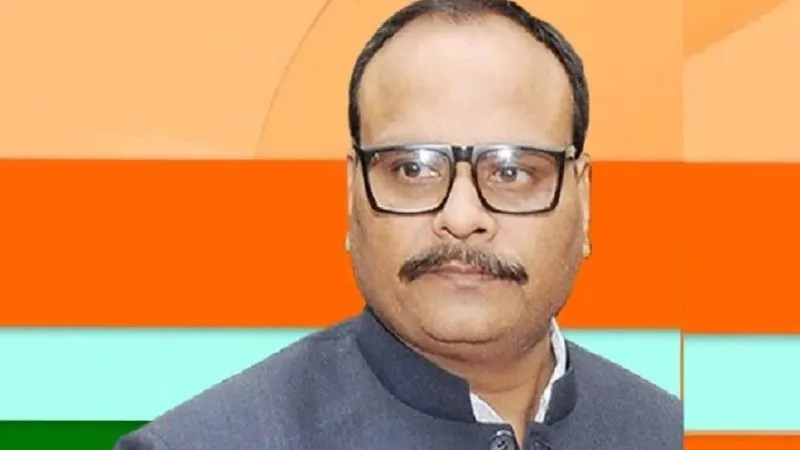 Kanpur: पेट में स्पंज छोड़ने वाले डॉक्टर की बड़ी मुसीबत, डिप्टी सीएम ने मामला संज्ञान में लिया, पढ़ें- पूरी खबर