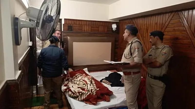 नैनीताल: मुरादाबाद की पर्यटक का शव नैनीताल के होटल से बरामद, पति का मोबाइल स्विच ऑफ