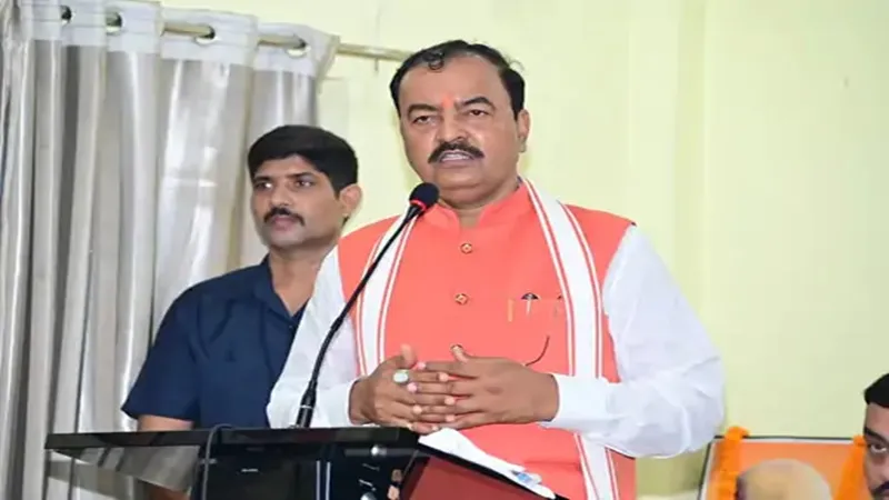 चुनाव सरकार नहीं, कार्यकर्ता लड़ते हैं- आजमगढ़ में बोले केशव मौर्य 
