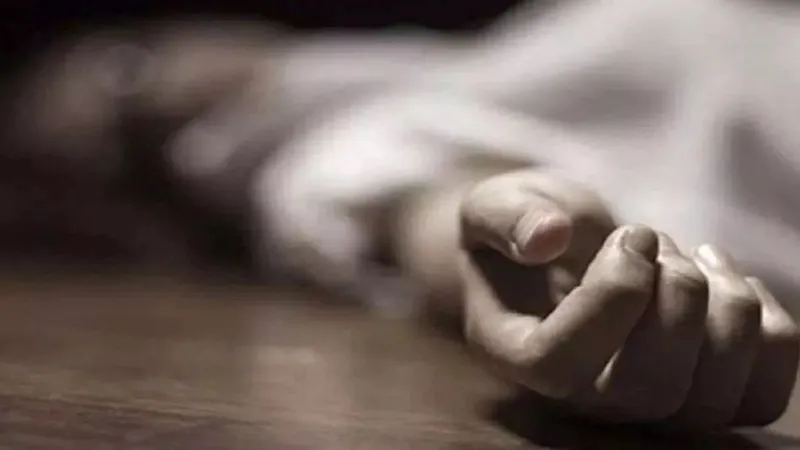 हरदोई: बारिश में कोठरी ढहने से बुजुर्ग की मलबे में दबकर मौत