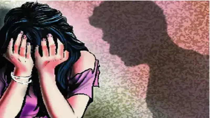 संभल: पति को खाना देने खेत पर जा रही महिला से दुष्कर्म, आरोपी की तलाश शुरु