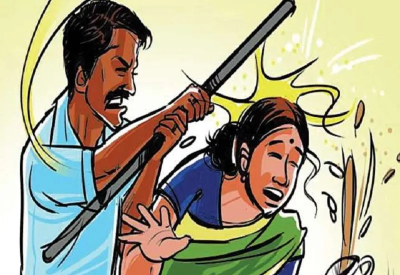 रामपुर : खेत में काम कर रही महिला को दौड़ा-दौड़ाकर पीटा, जानिए पूरा मामला