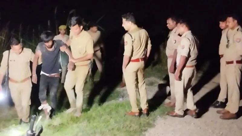 Etawah News: पुलिस-बदमाशों के बीच मुठभेड़, 10 हजार का इनामी गिरफ्तार, साथी फरार, कन्नौज का रहने वाला है