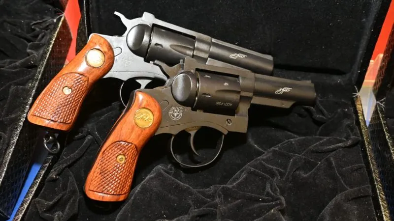 Kanpur: धांय धांय करती आ गई रिवॉल्वर प्रबल, देश में पहली बार स्मॉल आर्म्स फैक्ट्री ने बनाई, जानें- क्या है खासियत