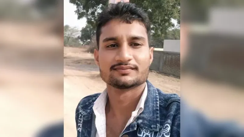 Hamirpur: अपनी इच्छा से खुदकुशी कर रहा हूं... इसमें किसी को परेशान न किया जाएं, हथेली में लिखकर युवक ने दी जान