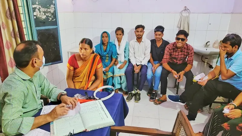 अमरोहा :  आईफ्लू का कहर जारी, एक दिन में ओपीडी में पहुंचे 250 मरीज