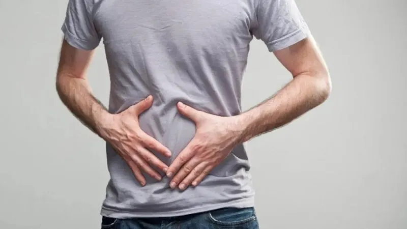 अपने पेट को हमेशा काम पर लगाए रखना क्यों बुरा है? जानिए...