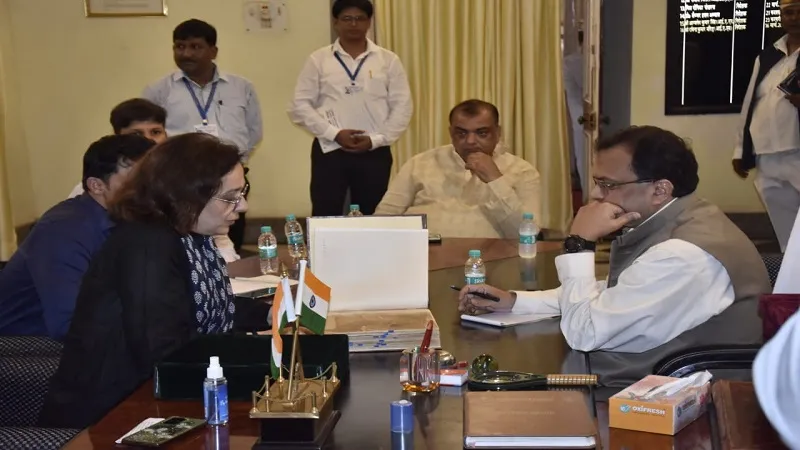 रामपुर: रजा लाइब्रेरी में रखी पांडुलिपियों और साहित्य पर डाक्यूमेंट्री बनवाएगा संस्कृति मंत्रालय