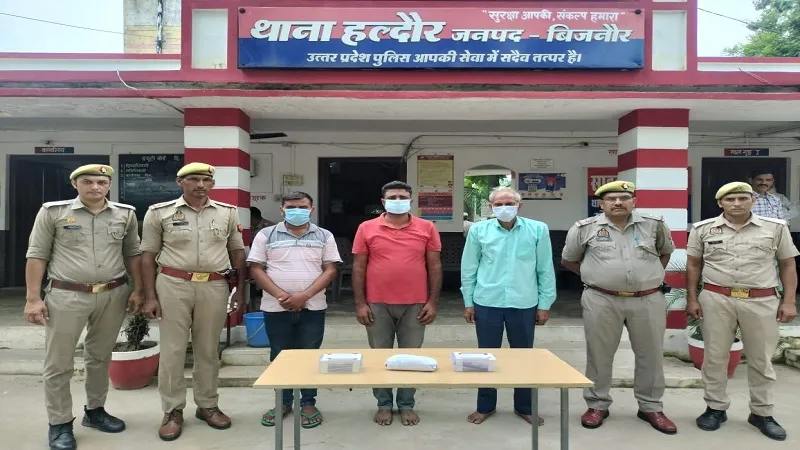 बिजनौर: बुजुर्ग की हत्या का खुलासा, तीन आरोपी गिरफ्तार 