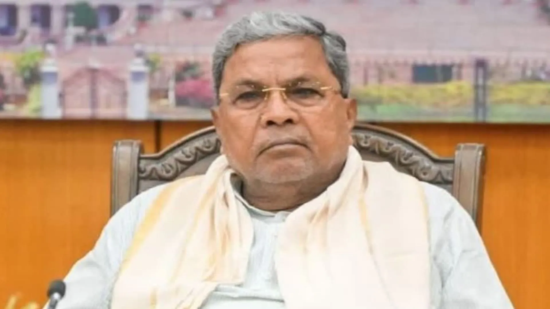 कर्नाटक: अगले तीन दिन तक कांग्रेस विधायकों के साथ बैठक करेंगे मु्ख्यमंत्री सिद्धारमैया 