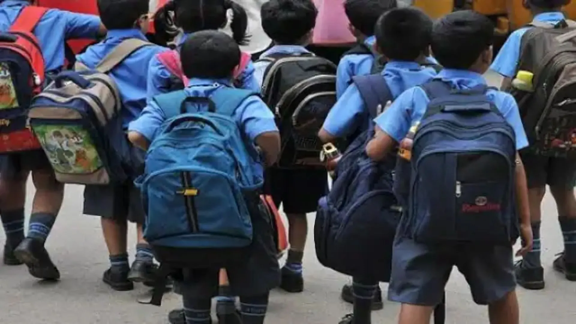 बरेली: आठवीं के बाद 13 हजार बच्चो ने पढ़ाई छोड़ी या कुछ और... कारण जानने में जुटा शिक्षा विभाग