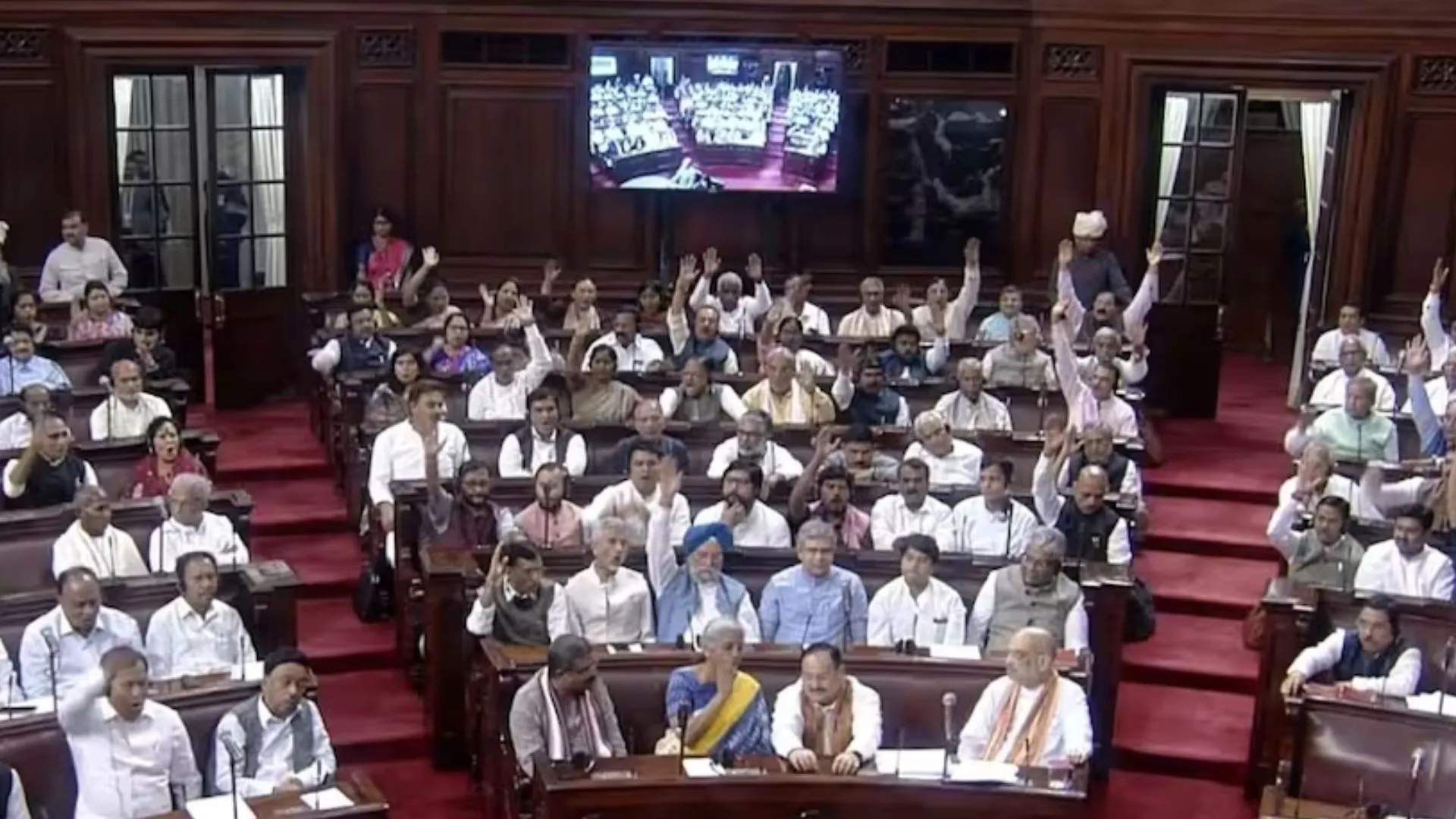 Delhi Services Bill:  लोकसभा के बाद राज्यसभा से भी पारित हुआ दिल्ली सेवा बिल, पक्ष में 131 तो विरोध में 102 वोट पड़े 