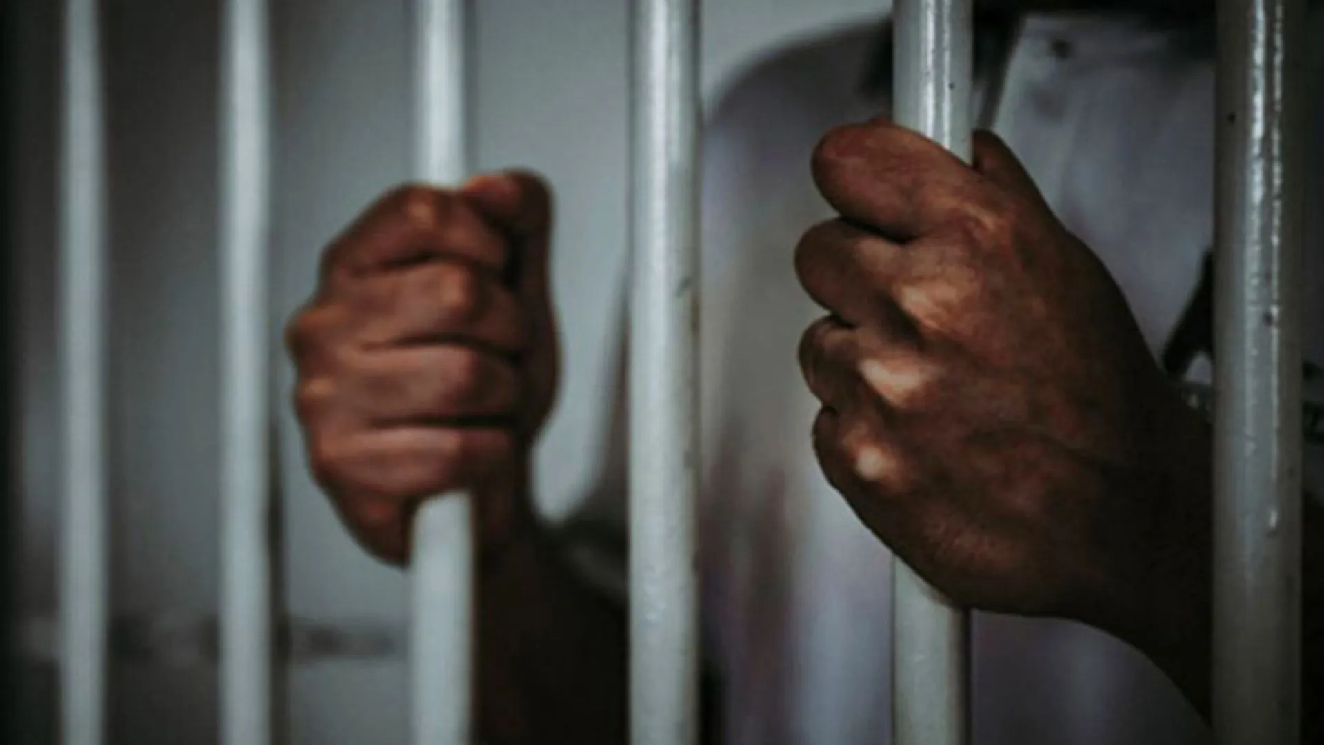 सिंगापुर : कोविड संबंधी पाबंदियों का उल्लंघन करने के जुर्म में भारतीय मूल के व्यक्ति को जेल 