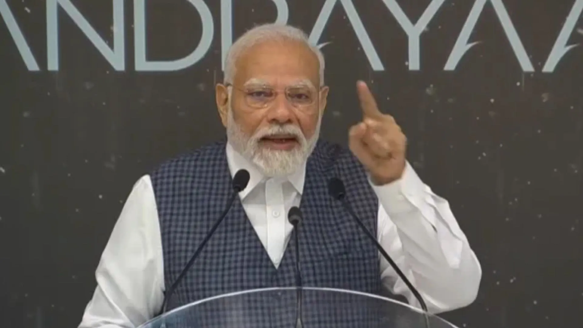 प्रधानमंत्री ने चंद्रयान-3 की सफलता पर कहा- भारत की उपलब्धि को लेकर दुनियाभर के लोगों में उत्साह है 