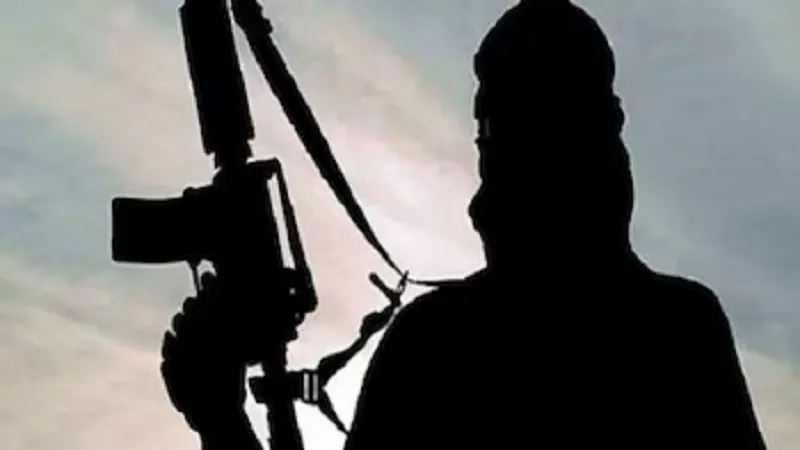 Syria: सीरियाई सैनिकों को ले जा रही बस पर घात लगाकर हमला, 20 सैनिकों की मौत 