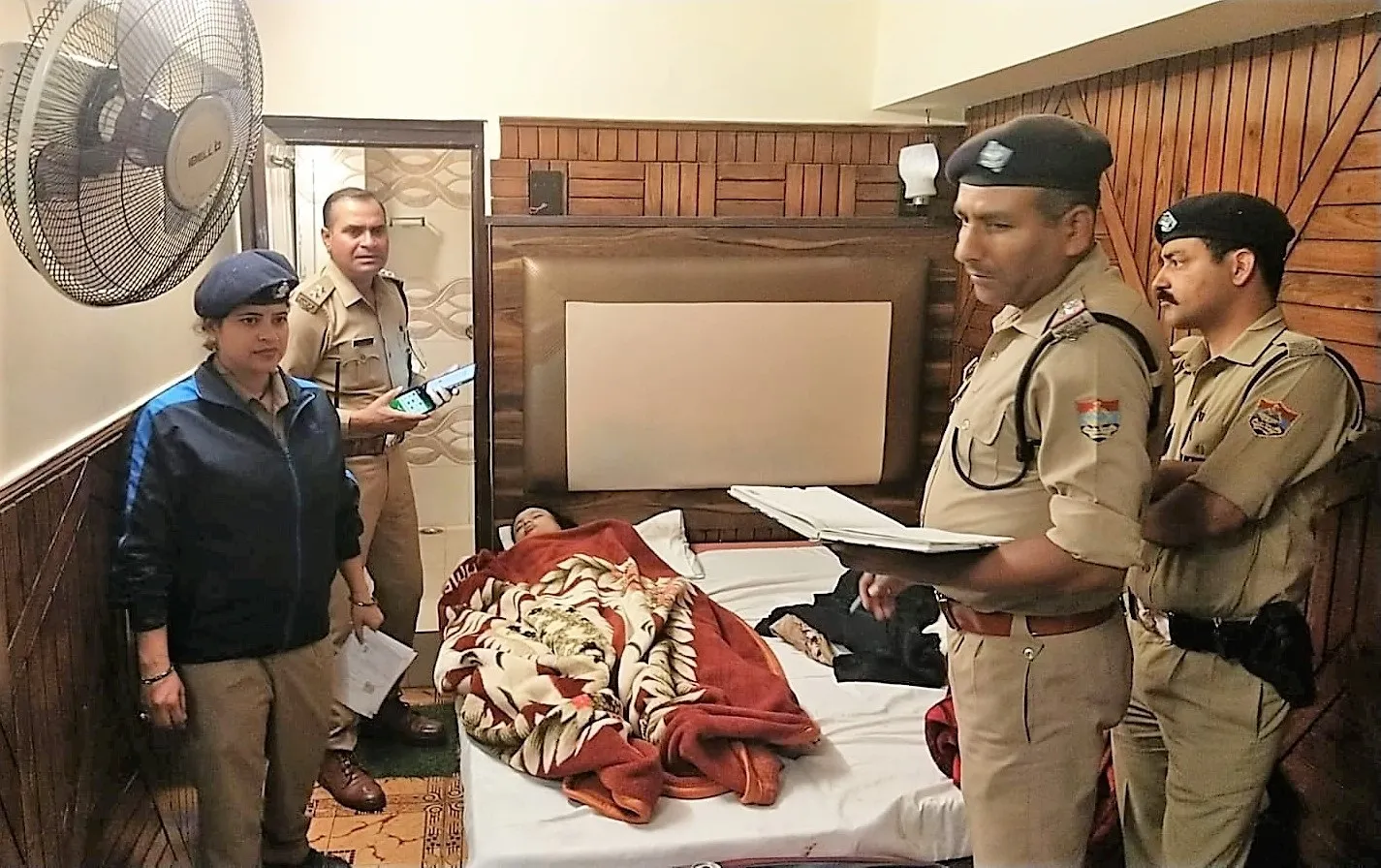 मुरादाबाद : इरम-गुलजार के बीच दो साल से चल रहा था विवाद, पुलिस जुटा रही साक्ष्य