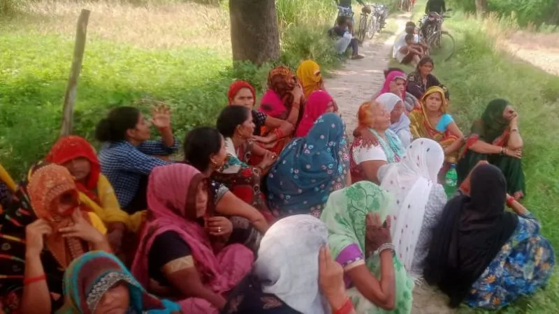 Kanpur Dehat Suicide: किशोर समेत तीन ने फांसी लगाकर दी जान, परिजनों में मचा कोहराम, जांच में जुटी पुलिस