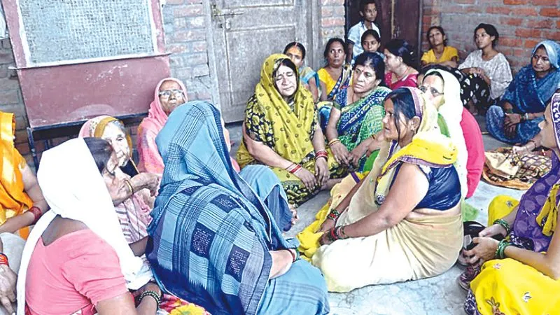 Kanpur News: लंच के समय खेला खूनी खेल, मां की आंख रो-रोकर हुई नम, मनोवैज्ञानिक बोले- बच्चों को नकरात्मकता से बचाएं