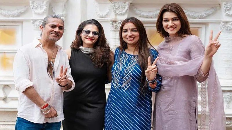 Kajol-Kriti Sanon की फिल्म दो पत्ती की शूटिंग शुरू, कनिका की कथा पिक्चर्स कर रही निर्माण