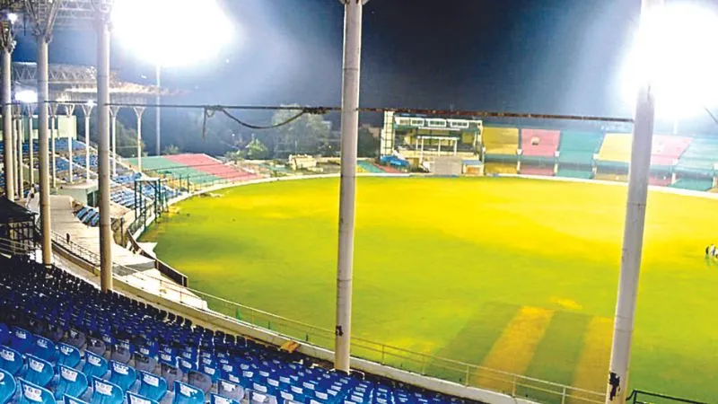 UP T-20 League: यूपी लीग का पहला मैच आज, कानपुर सुपर स्टार से भिड़ेगी नोएडा सुपर किंग्स, फिल्मी स्टार  बढ़ाएगे मनोरंजन