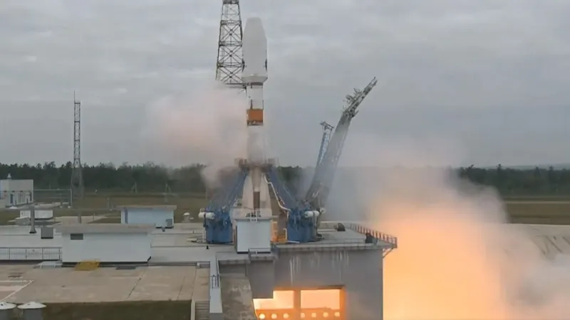 Russia: 47 साल बाद रूस ने भेजा अपना मून मिशन, चंद्रयान-3 के रास्ते में नहीं आएंगा लूना-25!