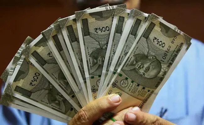 महंगाई भत्ता तीन प्रतिशत बढ़ाकर 45 प्रतिशत कर सकती है केंद्र सरकार 