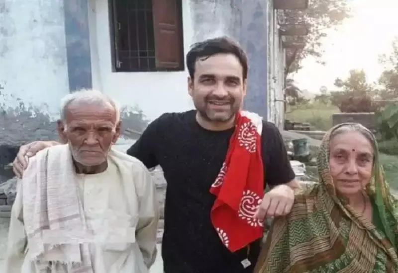 Pankaj Tripathi Father Death : पंकज त्रिपाठी के परिवार पर टूटा दुखों का पहाड़, पिता का 99 साल की उम्र में निधन