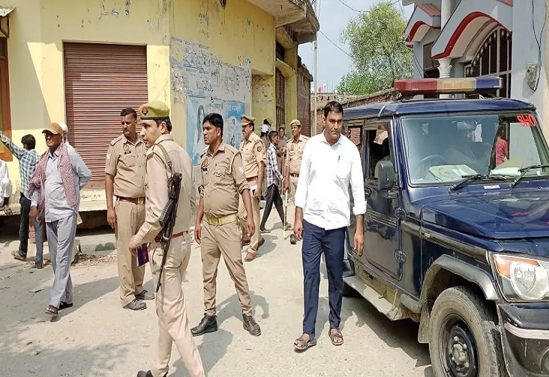 रामपुर: पानी की टंकी के निर्माण को लेकर खेमपुर में प्रधान एवं पूर्व प्रधान गुट में फायरिंग, एक की मौत