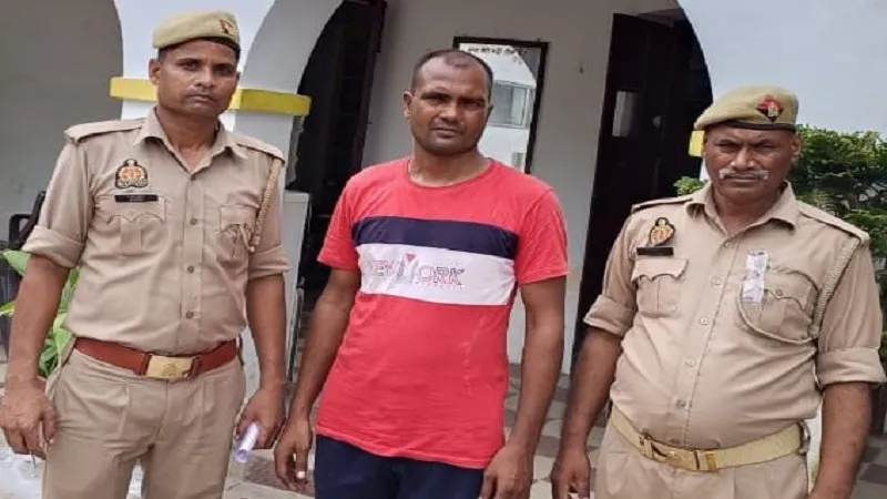 संभल: चरस व स्मैक बेचते युवक गिरफ्तार,  रिपोर्ट दर्ज 
