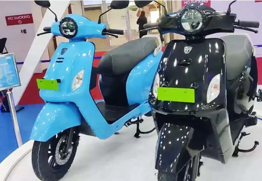 Godavari Electric का ई-स्कूटर इबलू फियो हुआ लॉन्च , कीमत 99999 रुपये 