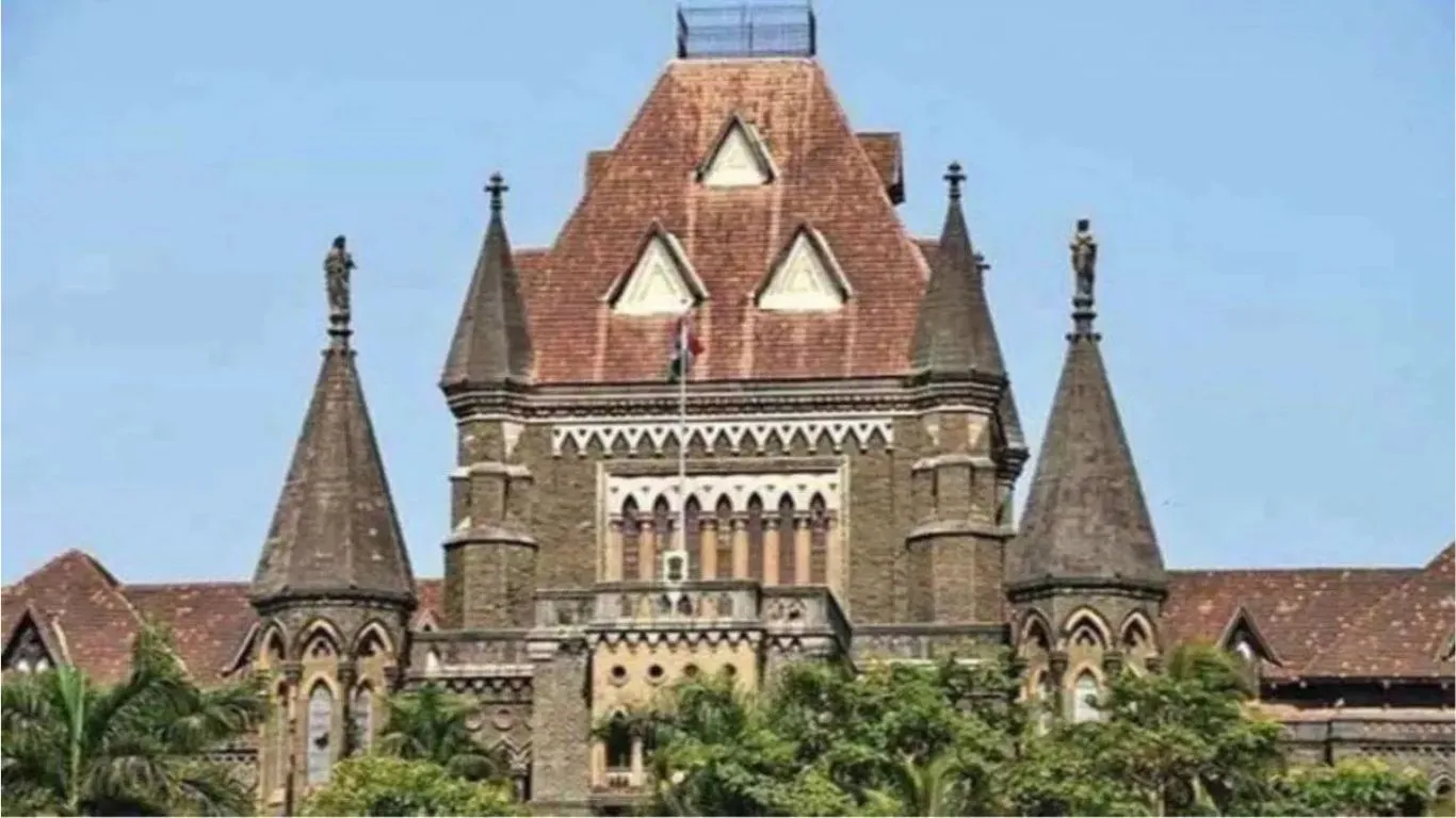 आत्म सम्मान के खिलाफ नहीं कर सकता काम, बीच अदालत में इस जज ने कर दिया इस्तीफे का ऐलान