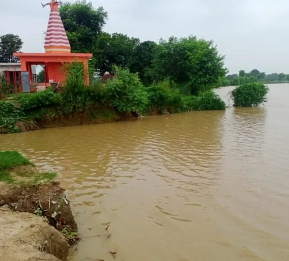 शाहजहांपुर: गंगा-रामगंगा का बढ़ा जलस्तर, फिर सता रहा बाढ़ का खतरा