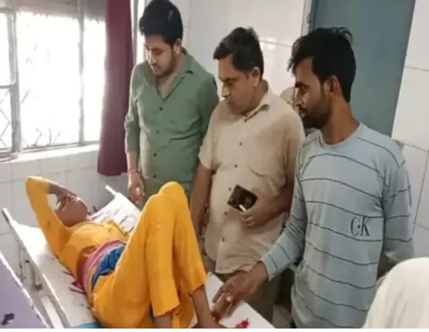 शाहजहांपुर: पिता की लाइसेंसी बंदूक से युवती ने मारी गोली