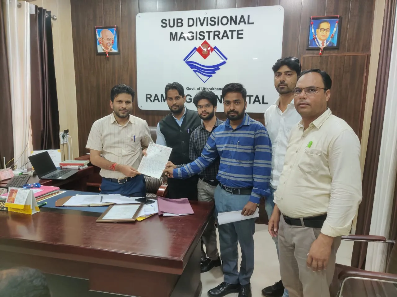 रामनगर: हापुड़ में वकीलों पर लाठीचार्ज के विरोध में टैक्स बार एसोसिएशन न्यायिक कार्यो से रही विरत