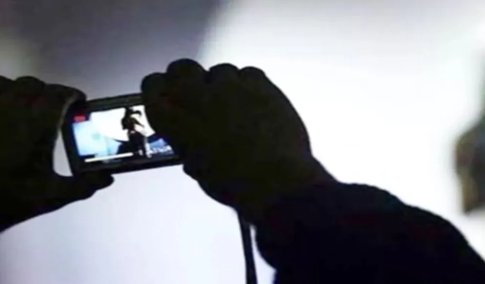 पीलीभीत: आपत्तिजनक फोटो वायरल कर तुड़वा दी युवती की शादी, अब फंसे..जानिए पूरा मामला 