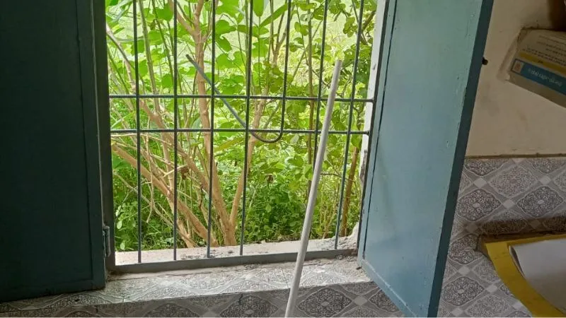 Theft In Unnao: चोरों ने प्राथमिक विद्यालय को बनाया निशाना, दस्तावेज व अन्य सामान किया पार, जांच में जुटी पुलिस