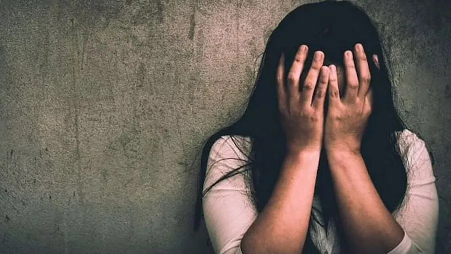 बदायूं: दीवार कूदकर घर में घुसा युवक, किशोरी से दुष्कर्म की कोशिश