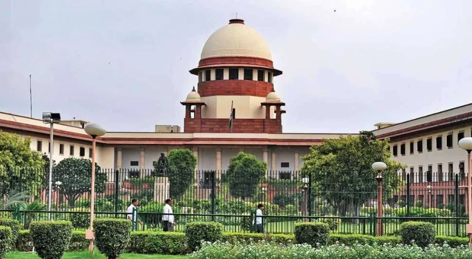 मथुरा में कृष्ण जन्मभूमि के पास 'अवैध' निर्माण मामले में SC कल करेगा सुनवाई