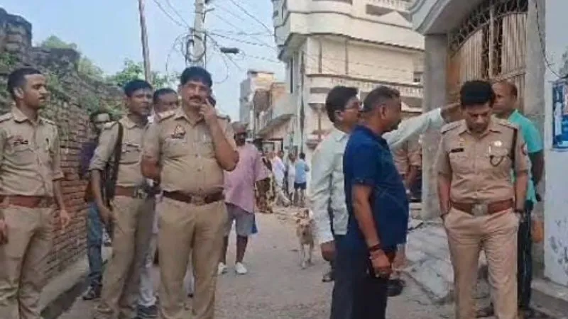Jalaun News: बदमाशों ने पूर्व प्रधान को मारी गोली, मॉर्निंग वॉक के दौरान घटना को दिया अंजाम, जांच में जुटी पुलिस