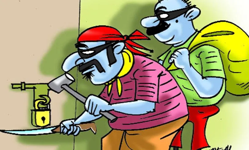 लखीमपुर-खीरी: एपीओ मनरेगा के घर को चोरों ने बनाया निशाना, नगदी समेत छह लाख की चोरी